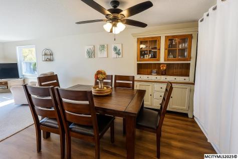 18 N Willowgreen Court Mason City IA 50401