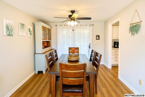 18 N Willowgreen Court Mason City IA 50401