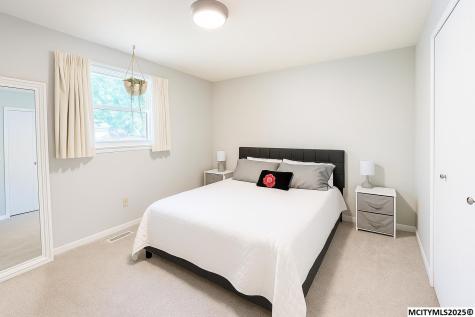 18 N Willowgreen Court Mason City IA 50401