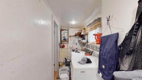 12 N Gaylord Nora Springs IA 50458