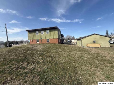 305 S 11th Street Forest City IA 50436