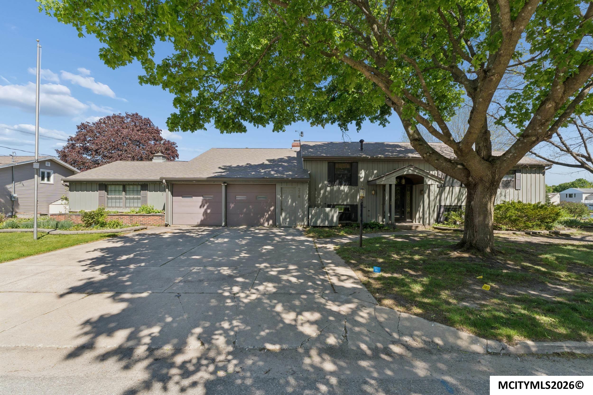 278 Lakeview Drive Mason City IA 50401