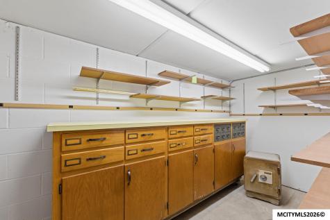 278 Lakeview Drive Mason City IA 50401