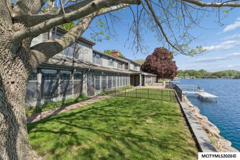 278 Lakeview Drive Mason City IA 50401