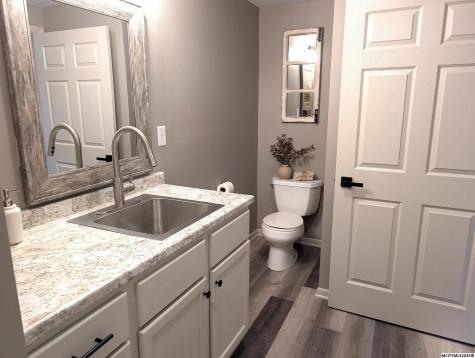 313 S Louisiana Mason City IA 50401