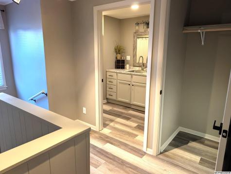 313 S Louisiana Mason City IA 50401