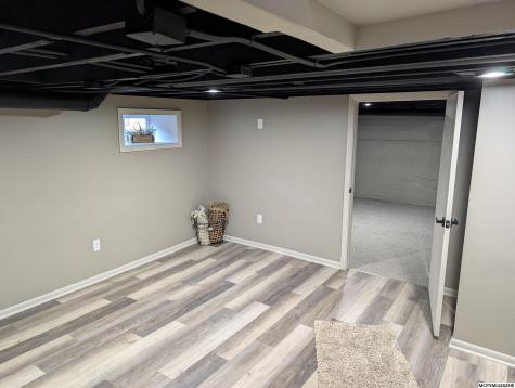 313 S Louisiana Mason City IA 50401