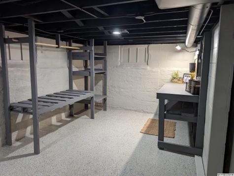 313 S Louisiana Mason City IA 50401