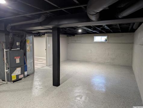 313 S Louisiana Mason City IA 50401