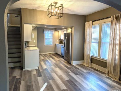 313 S Louisiana Mason City IA 50401