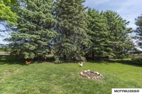 1710 230th Street Rockford IA 50468