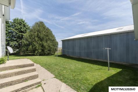 1710 230th Street Rockford IA 50468