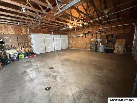 1302 N Adams Mason City IA 50401