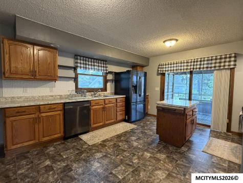 1302 N Adams Mason City IA 50401