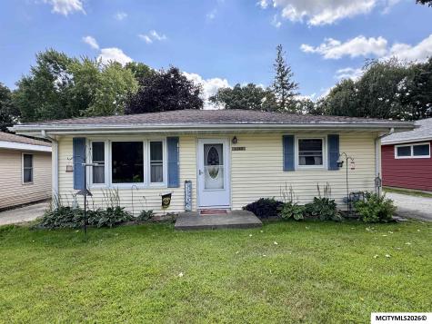 1033 16th NE Mason City IA 50401