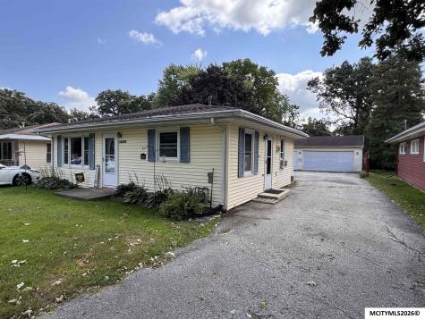 1033 16th NE Mason City IA 50401