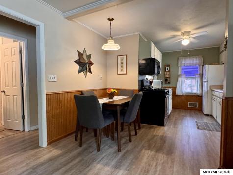 1033 16th NE Mason City IA 50401