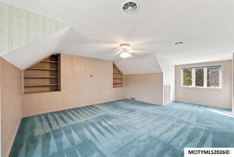 94 Brook Terrace Mason City IA 50401