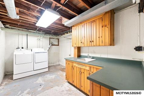 94 Brook Terrace Mason City IA 50401