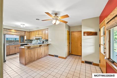 94 Brook Terrace Mason City IA 50401