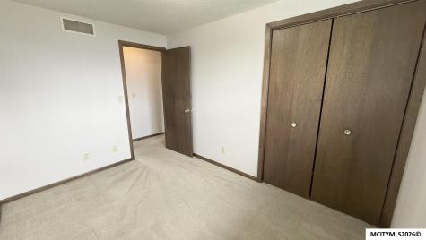 3310 S Delaware Mason City IA 50401