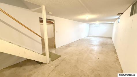 3310 S Delaware Mason City IA 50401