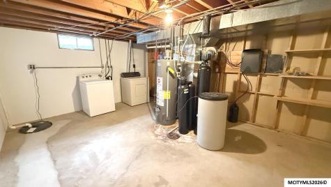 3310 S Delaware Mason City IA 50401