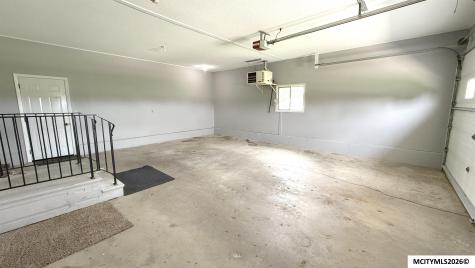 3310 S Delaware Mason City IA 50401