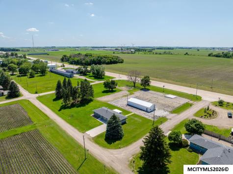 3310 S Delaware Mason City IA 50401