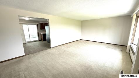 3310 S Delaware Mason City IA 50401