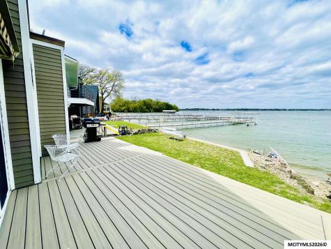 5122 Bayside Avenue Clear Lake IA 50428