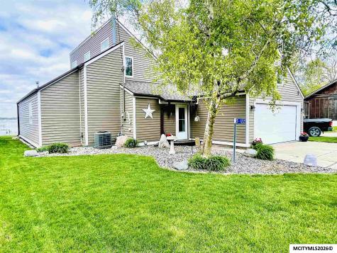 5122 Bayside Avenue Clear Lake IA 50428