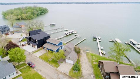 5122 Bayside Avenue Clear Lake IA 50428