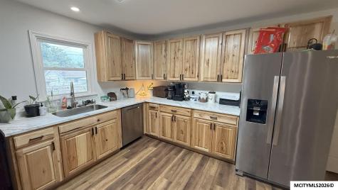 1015 Elizabeth Street Iowa Falls IA 50126
