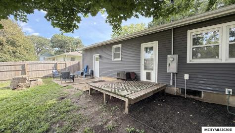 1015 Elizabeth Street Iowa Falls IA 50126