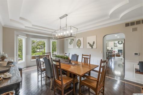 3 Deer Creek Court Mason City IA 50401