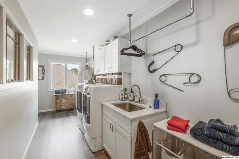 3 Deer Creek Court Mason City IA 50401