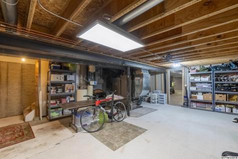 3 Deer Creek Court Mason City IA 50401