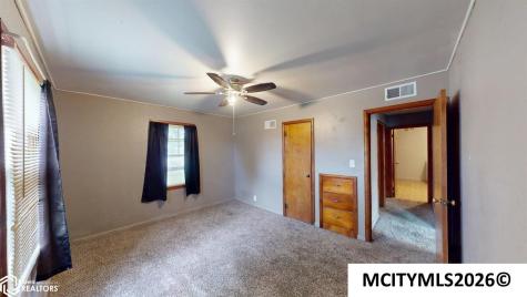 223 N 1st Street Greene IA 50636