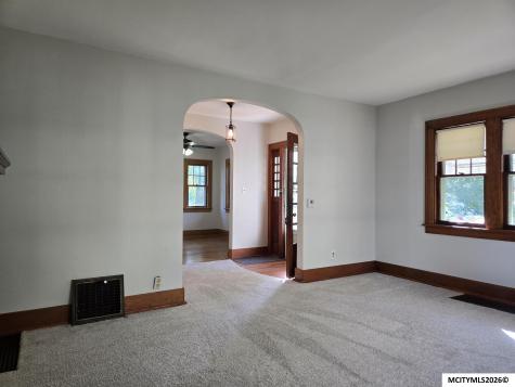 25 S Vermont Avenue Mason City IA 50401