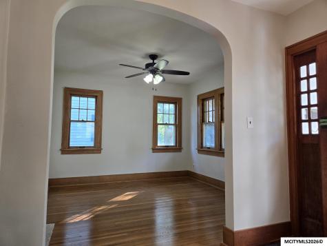 25 S Vermont Avenue Mason City IA 50401