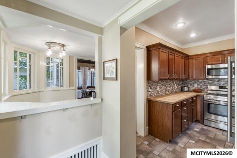 84 Linden Drive Mason City IA 50401