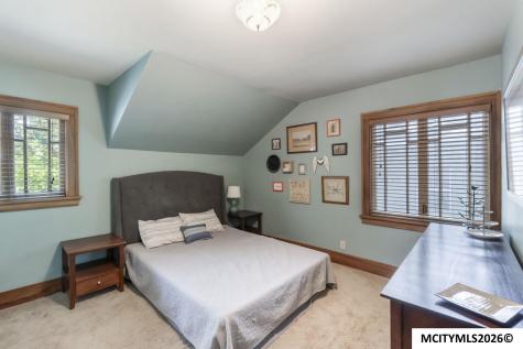 84 Linden Drive Mason City IA 50401