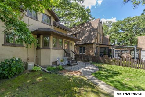 84 Linden Drive Mason City IA 50401