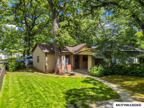 84 Linden Drive Mason City IA 50401