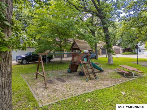 84 Linden Drive Mason City IA 50401