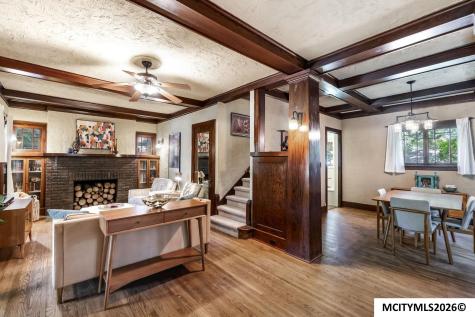 84 Linden Drive Mason City IA 50401