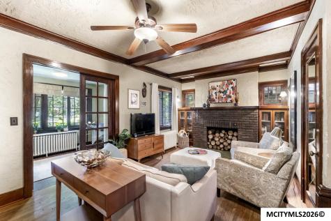 84 Linden Drive Mason City IA 50401