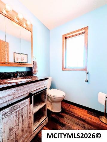 1437 270th Street Marble Rock IA 50653