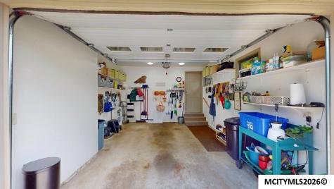 128 S Hampshire Place Mason City IA 50401